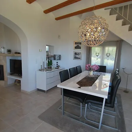 Comfortable With Sea-view And Private Pool Villa Muntanya la Sella