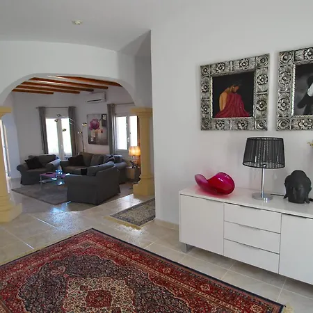 Comfortable With Sea-view And Private Pool *
