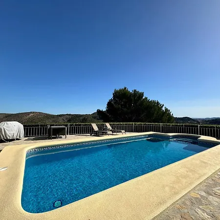 Villa Comfortable With Sea-view And Private Pool